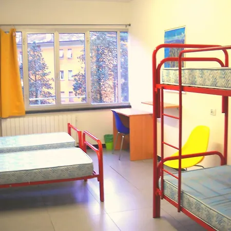 Fontanabuona Hostel *