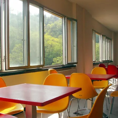 Hostal Fontanabuona Ferrada di Moconesi